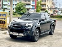 ISUZU D-MAX มือสอง DOUBLE CAB 3.0 V-CROSS Z-Prestige 4WD ปี 2017 ดีเซล เกียร์อัตโนมัติ 4WD ฟรีดาวน์ ฟรีส่งรถ รูปที่ 1