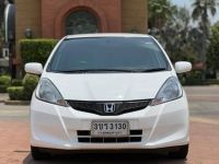 HONDA JAZZ 1.5 V i-VTEC 2012 รถสวย ไม่มีชน เดิมๆ100% รูปที่ 1