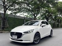 ไมล์ 1,700 km. MAZDA 2  1.3 SP Top Hatchback MNC ปี20 สีขาวมุก รูปที่ 1