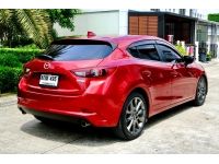 Mazda3 2.0 S Hatchback   เครื่องยนต์ : เบนซิน  ออโต้  ปี: 2019 สี : แดง ไมล์ 1xx,xxx km. รูปที่ 1