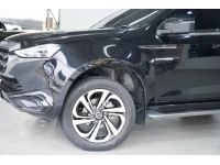 ISUZU MU-X 3.0 ULTIMATE AT ปี 2021 สีดำ รูปที่ 1