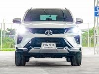 2022 TOYOTA FORTUNER LEADER 2.4V รูปที่ 1