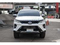 โตโยต้าชัวร์ ฟรีดาวน์ Toyota Fortuner 2.4 Leader V A/T ปี 2022 รูปที่ 1