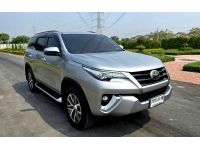 Toyota Fortuner รุ่น 2.4 V auto ไมล์ 80,000 กม. ฟรีดาวน์ สดพร้อมโอน รูปที่ 1