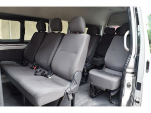 Toyota Hiace 3.0 COMMUTER (ปี 2015) D4D Van AT รูปที่ 2