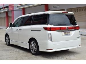 Nissan Elgrand 2.5 High-Way Star Wagon รูปที่ 2