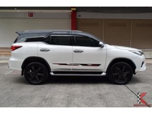 Toyota Fortuner 2.8 ( ปี 2017 ) TRD Sportivo SUV AT รูปที่ 2