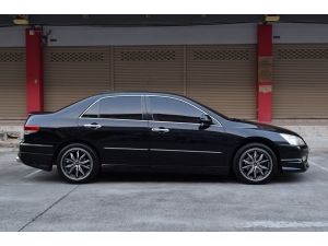 Honda Accord 3.0  V6 i-VTEC รูปที่ 2