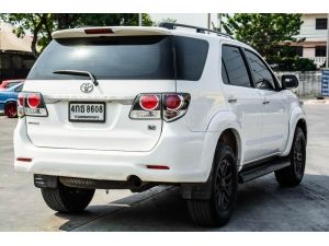 III โอ้โห III สวยจัด FORTUNER คันนี้ โก๋เก๋ไม่เหมือนใคร ปีก็ใหม่ ภายในโทนดำ ใครสนใจต้องด่วนๆเลย เหลือคันเดียวแล้ว ช้าหมด อดนะ จะหาว่าไม่บอก รูปที่ 2