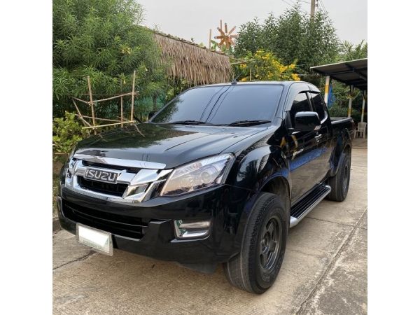 ขาย ISUZU D-max Space Cab Hi-Lander Z 2.5 Ddi VGS ปลายปี2014 รถบ้านมือเดียว รูปที่ 2