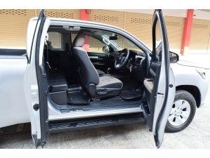 Toyota Hilux Revo 2.4 SMARTCAB Prerunner ( ปี 2017 ) G Pickup AT รูปที่ 2