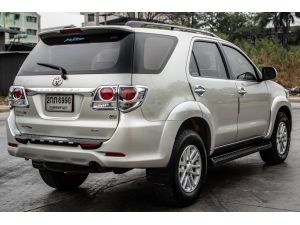 III Hello III ที่สุดของรุ่น FORTUNER 3.0 V 4WD สวย แรง มีเสน่ห์เหลือเกิน แรร์ไอเทมที่หลายคนอยากได้ รออะไร ทักมาดิครับ ผมจัดให้เลย รูปที่ 2