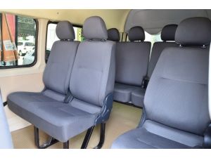 Toyota Hiace 2.5 COMMUTER (ปี2013) D4D Van MT รูปที่ 2