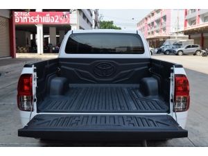 Toyota Hilux Revo 2.4 ( ปี2017) SMARTCAB J Pickup MT รูปที่ 2