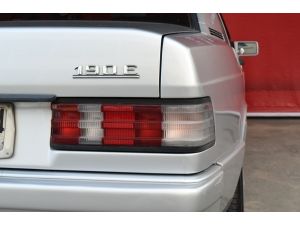 Mercedes-Benz 190E 1.8 W201 (ปี 1992) Sedan AT รูปที่ 2