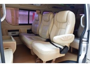 Toyota Hiace 2.5 COMMUTER ( ปี 2013 ) D4D Van MT รูปที่ 2