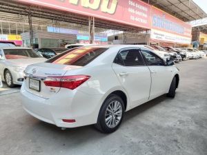 Toyota altis 1.8 E  ปี 2015 มือเดียวจากป้ายแดงวิ่งน้อย 1xx,xxxกิโลแท้ เข้าศูนย์ตลอด ไม่เคยมีอุบัติเหตุ ไม่เคยติดแก๊สค่ะสภาพสวยพร้อมใช้ค่ะ รูปที่ 2