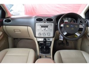 Ford Focus 1.8 (ปี2011) Finesse Sedan AT รูปที่ 2