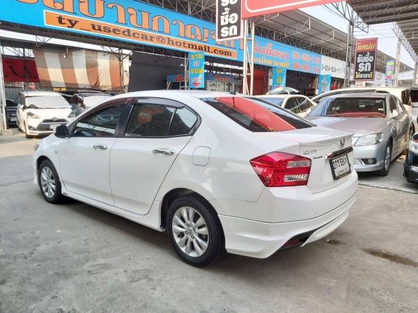 Honda city 1.5 v ปี 2013 รุ่นพิเศษ modulo รอบคันจากโรงงานวิ่งน้อย9 หมื่นกิโลแท้ไม่มีอุบัติเหตุไม่เคยติดแก๊สค่ะ รูปที่ 2