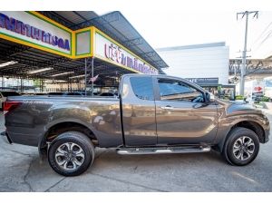 2018 Mazda BT-50 PRO 2.2 FREE STYLE CAB Hi-Racer Pickup MT รูปที่ 2