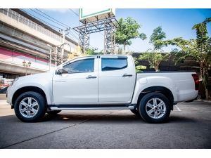 2017 Isuzu D-Max 1.9 CAB-4 Hi-Lander Z Pickup MT รูปที่ 2