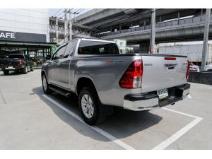 2017 Toyota Hilux Revo 2.4 E Prerunner รูปที่ 2