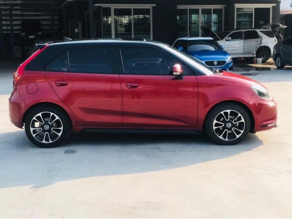 MG 3  1.5 V  SUNROOF  ปี2018 รูปที่ 2