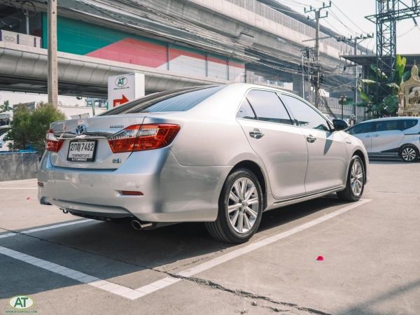 Toyota Camry 2.5 Hybrid MP3 ปี2013 เกียร์ AT ราคา 599,000-. รูปที่ 2