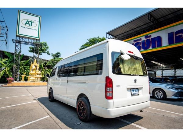 Toyota Commuter 2.5 D4D VIP เครื่องเสียง ปี2012 เกียร์ MT ราคา 759,000 รูปที่ 2