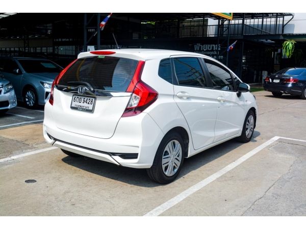 2017 Honda Jazz 1.5 S i-VTEC Hatchback AT รูปที่ 2