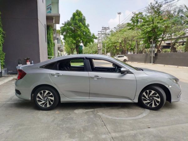 2019 HONDA CIVIC 1.8 E รูปที่ 2