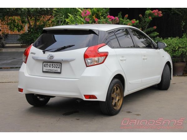 2015 TOYOTA YARIS 1.2 J *จัดได้เต็ม *ฟรีดาวน์ *แถมประกันภัย รูปที่ 2