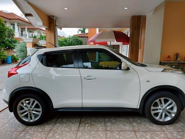 NISSAN JUKE 1.6 V Top 2014 รถบ้านเจ้าของเดียว รูปที่ 2