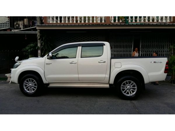 2015 TOYOTA HILUX VIGO, 2.5 GMT DOUBLE CAB PRERUNNER รูปที่ 2