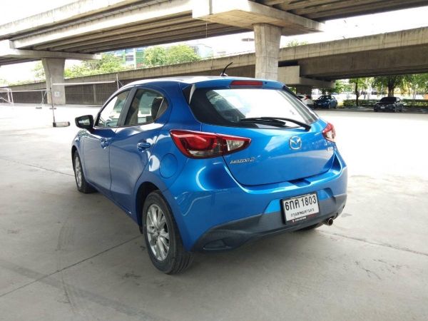 2015 mazda2 1.3 highplus รูปที่ 2