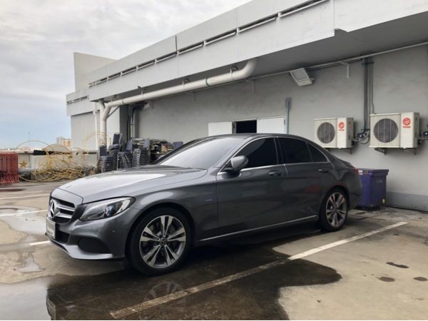 ขายรถ Mercedes Benz C350e ปี 2018 สีเทา Plug-in Hybrid รูปที่ 2