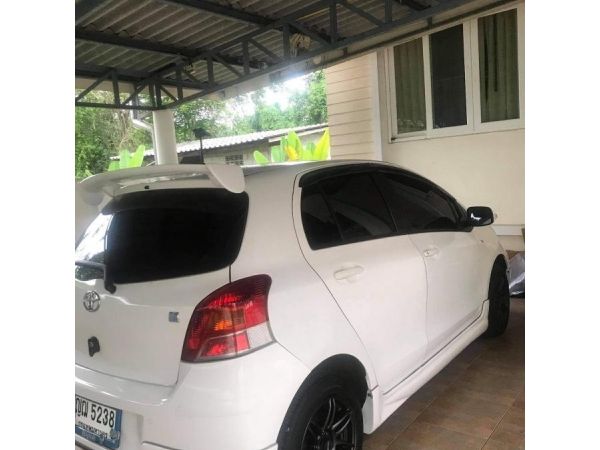 Toyota Yaris​ 1.5E​ รูปที่ 1