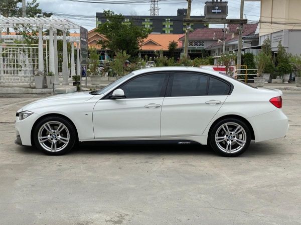 BMW 320i M Sport แท้. ปี 2015 รูปที่ 2