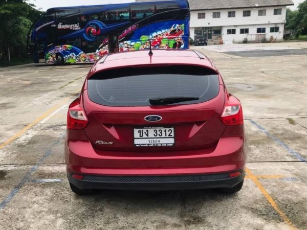 Ford Focus 1.6 Hatchback AT 2012 รูปที่ 2