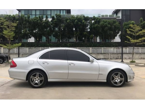 Benz E200 Compresor Sedan AT 2008 รูปที่ 2