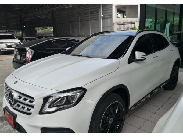 ขายรถเบนซ์​ GLA​ 250​ รถบ้าน​ สภาพนางฟ้า รูปที่ 2