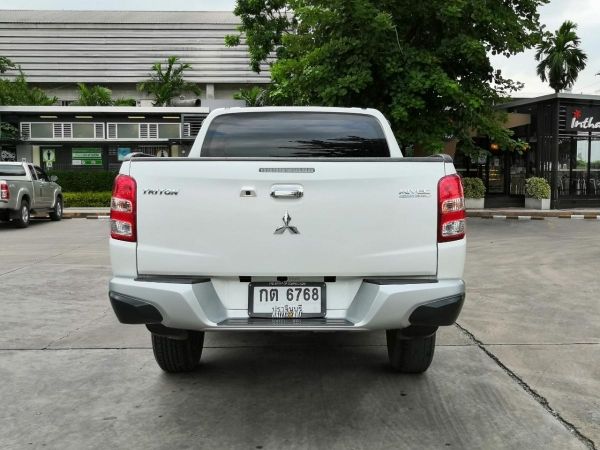 MITSUBISHI TRITON DOUBLE CAB 2.4 GLS PLUS 2016 AT รูปที่ 2