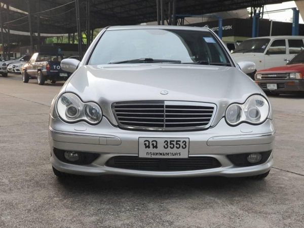 Mercedes Benz C32 AMG รูปที่ 2