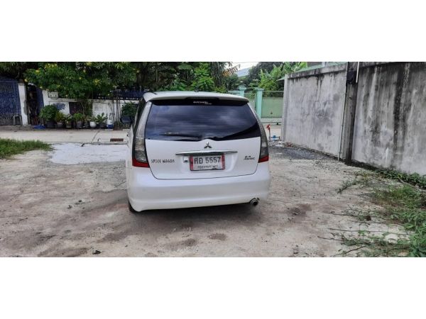 2005 Mitsubishi space wagon รูปที่ 2