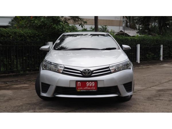 TOYOTA COROLLA ALTIS 1.6G ปี 2015 สีบรอนซ์เงิน รูปที่ 2