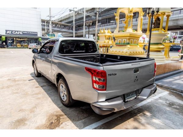 2019 Mitsubishi Triton 2.5 MEGA CAB (ปี 14-19) GLX Pickup MT รูปที่ 2