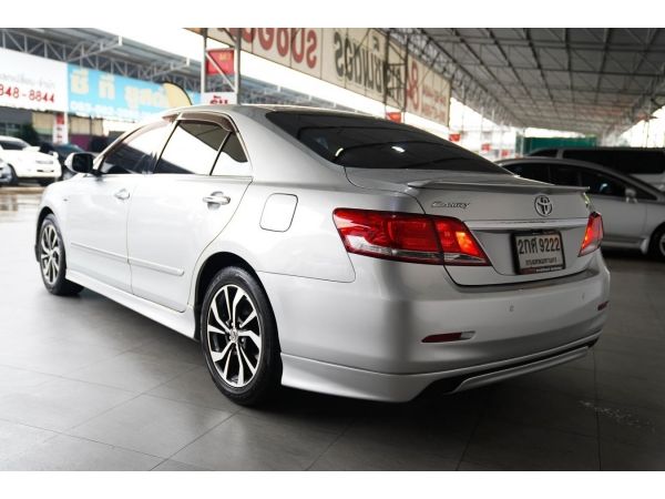 TOYOTA CAMRY 2.0 G AT ปี 2009 รถบ้านมือเดียวป้ายแดง ชื่อบุคคล รถสวยกริ๊ป รูปที่ 2