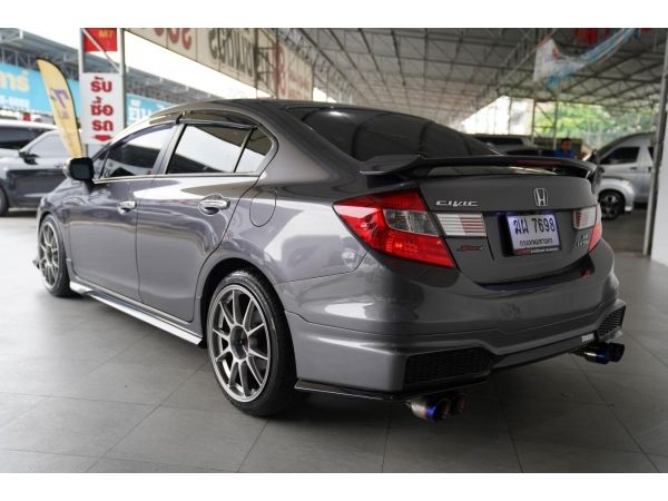 HONDA CIVIC FB 1.8 E AT ปี 2012 รถบ้านแท้ ชื่อบุคคล รถสวยกริ๊ป รูปที่ 2