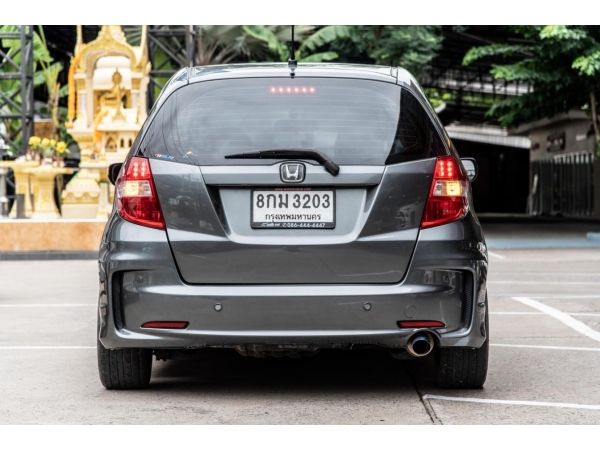 C3203 2012 Honda Jazz 1.5 SV รูปที่ 2