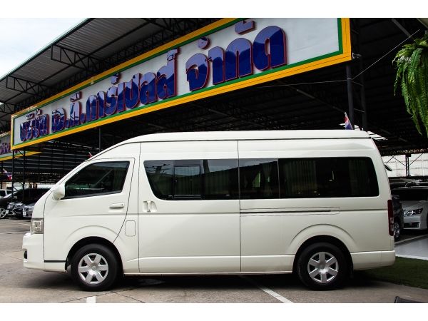 C3634 2012 Toyota Commuter 2.5 D4D VIP รูปที่ 2